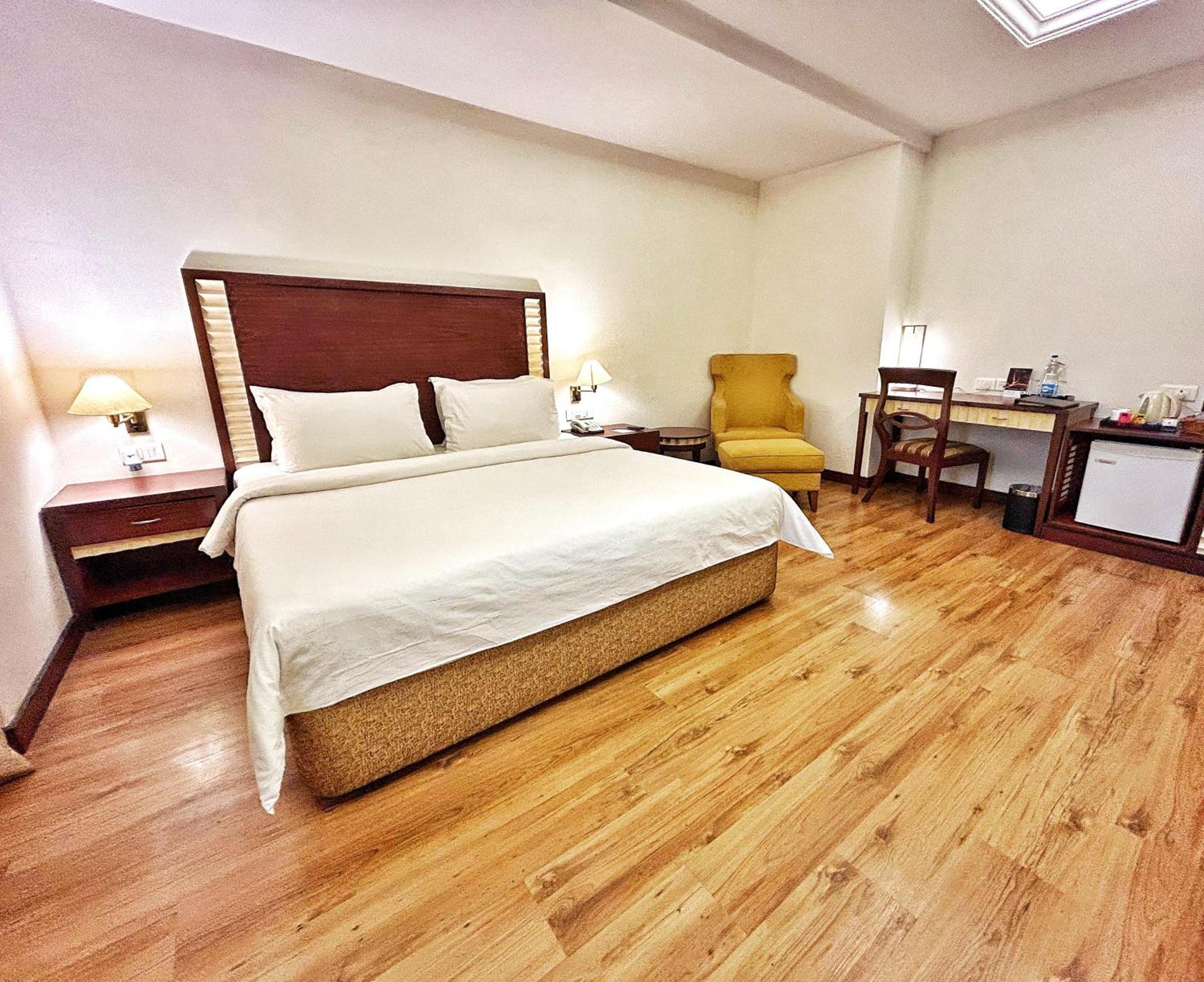 The Residency Karur Hotel Exterior foto