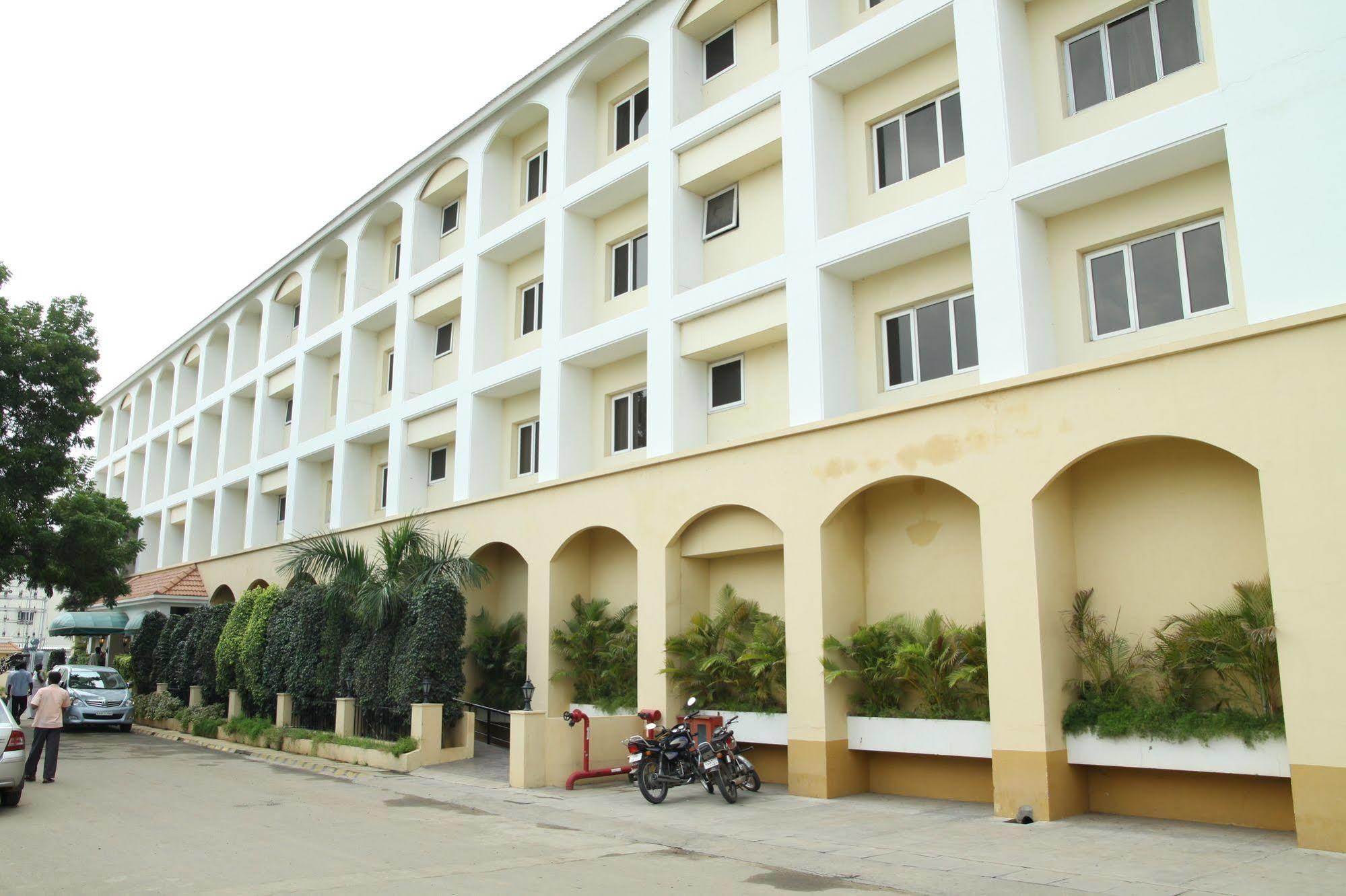 The Residency Karur Hotel Exterior foto